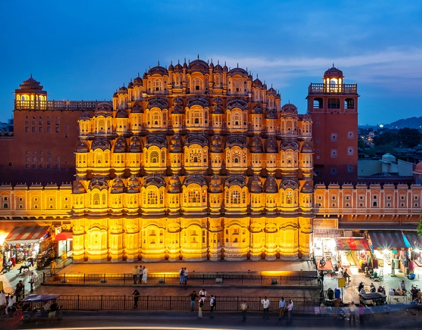 Hawa Mahal night trip